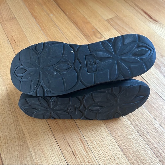 UGG Boots Abree Mini  Suede Leather Shearling Black Size 10 - Picture 4 of 6